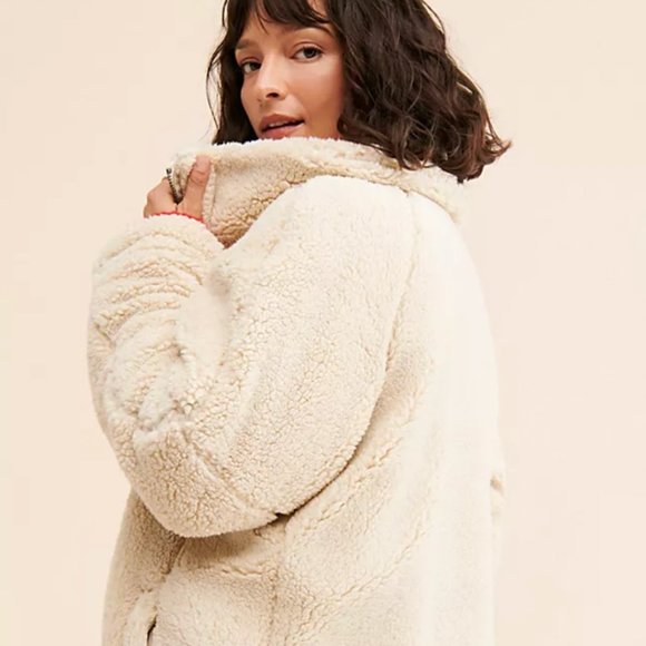Free People Jackets & Blazers - NWOT Free People Raya Cozy Coat Womens M/L Cream White